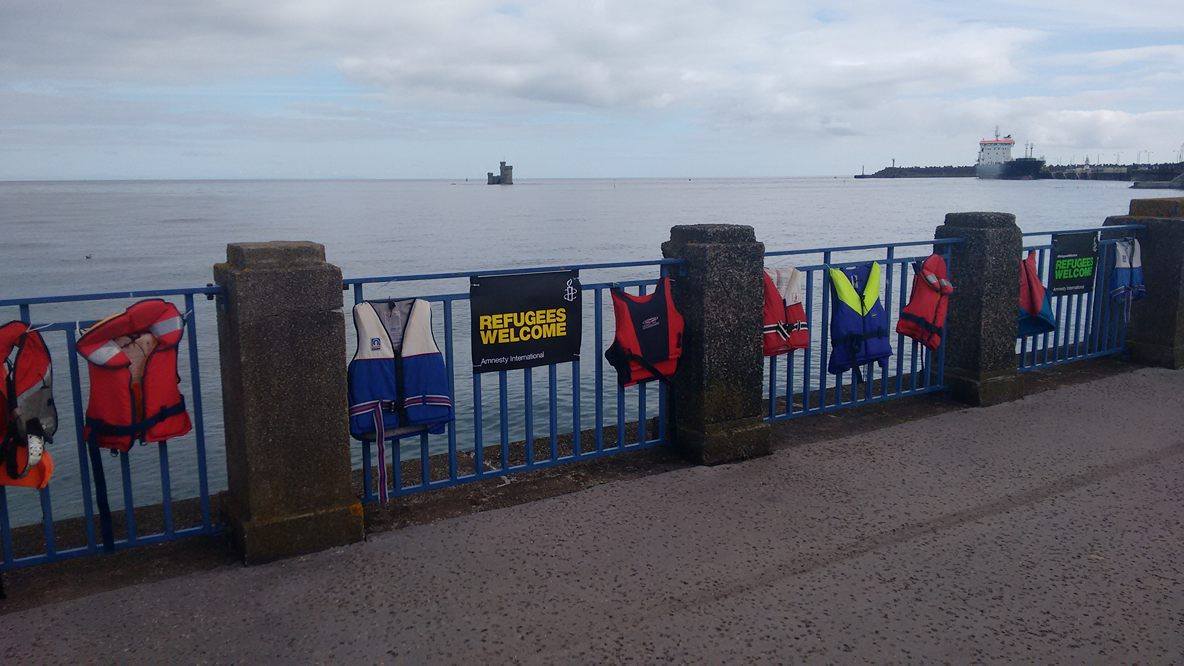 lifejackets on railings